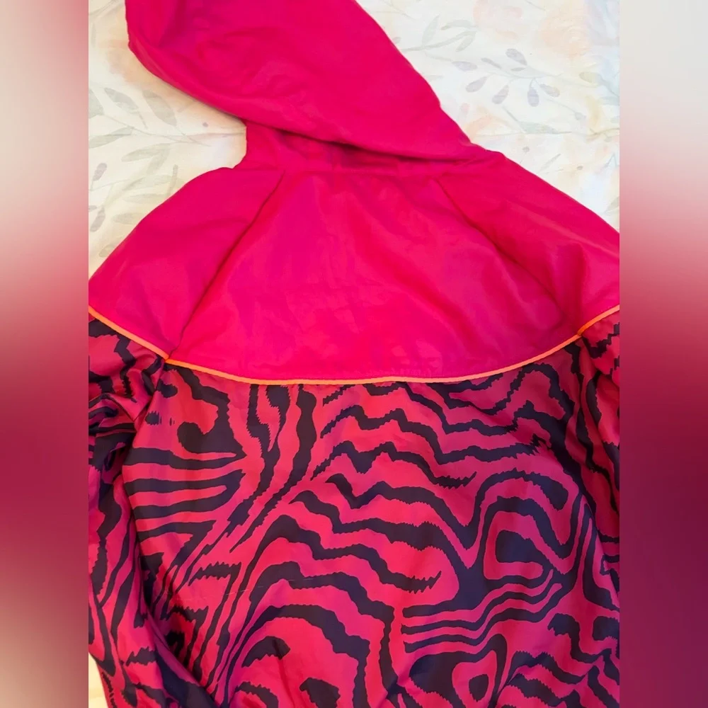 Nike Girls Pink Windbreaker Dri Fit Leggings Set - Picture 4 of 5